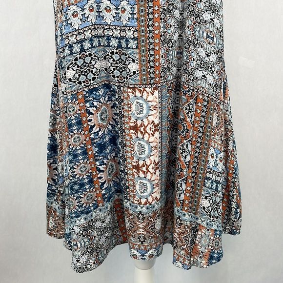 Lulu’s Design Major Grey Print Sleeveless Swing Dress. Size Medium. - Picture 5 of 14